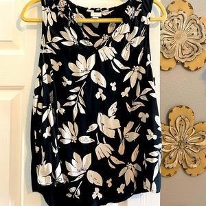 Euc A New Day floral top